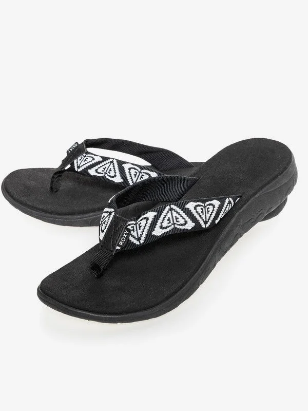 surfboards for stable rides in large surf-Lizzie Webb Sandals