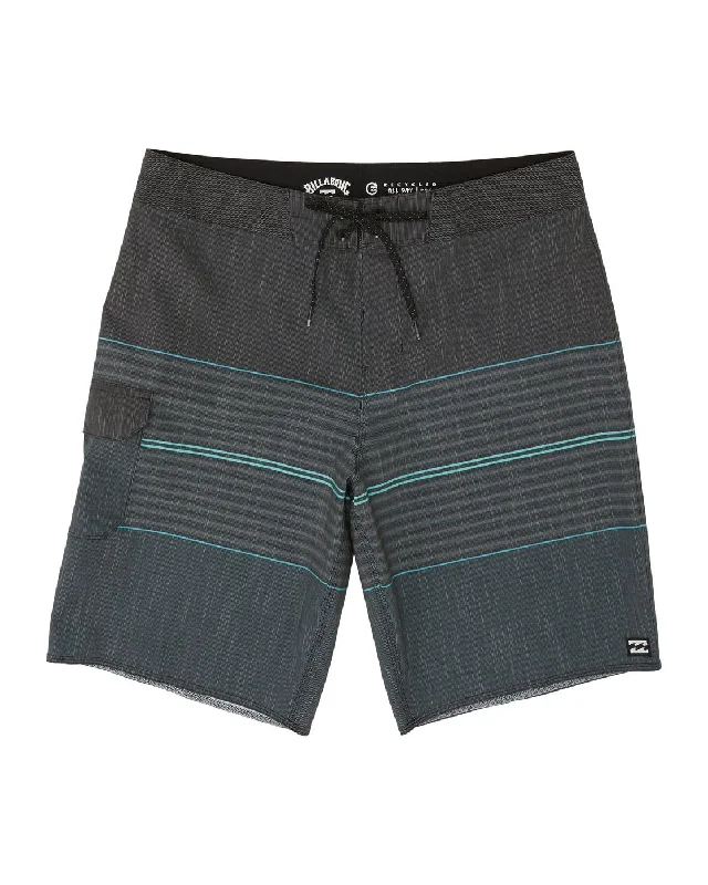 surfboards for expert riders looking for performance-Billabong All Day Heather Stripe Pro Boardshorts