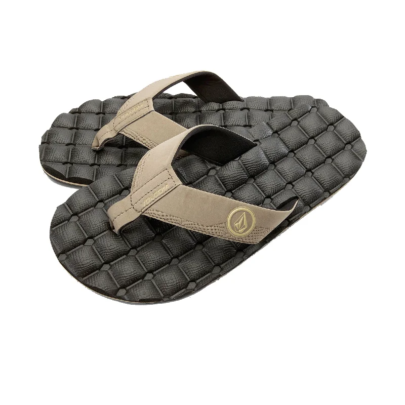 surfboards with extra hold in big waves-Volcom Recliner Men's Sandals - Khaki