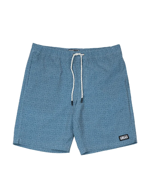 surfboards with minimal resistance for speed-Sundown 18" Volley Short