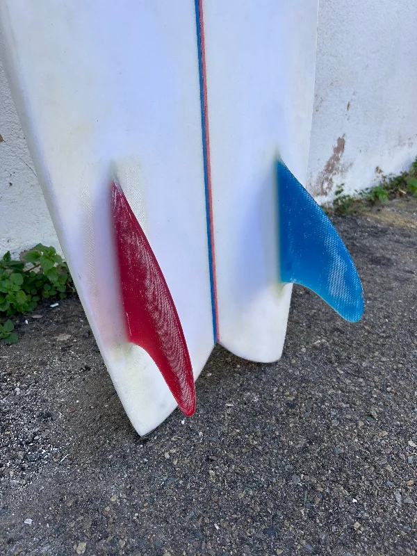 surfboards for relaxed cruising-5'6" Limit Lis